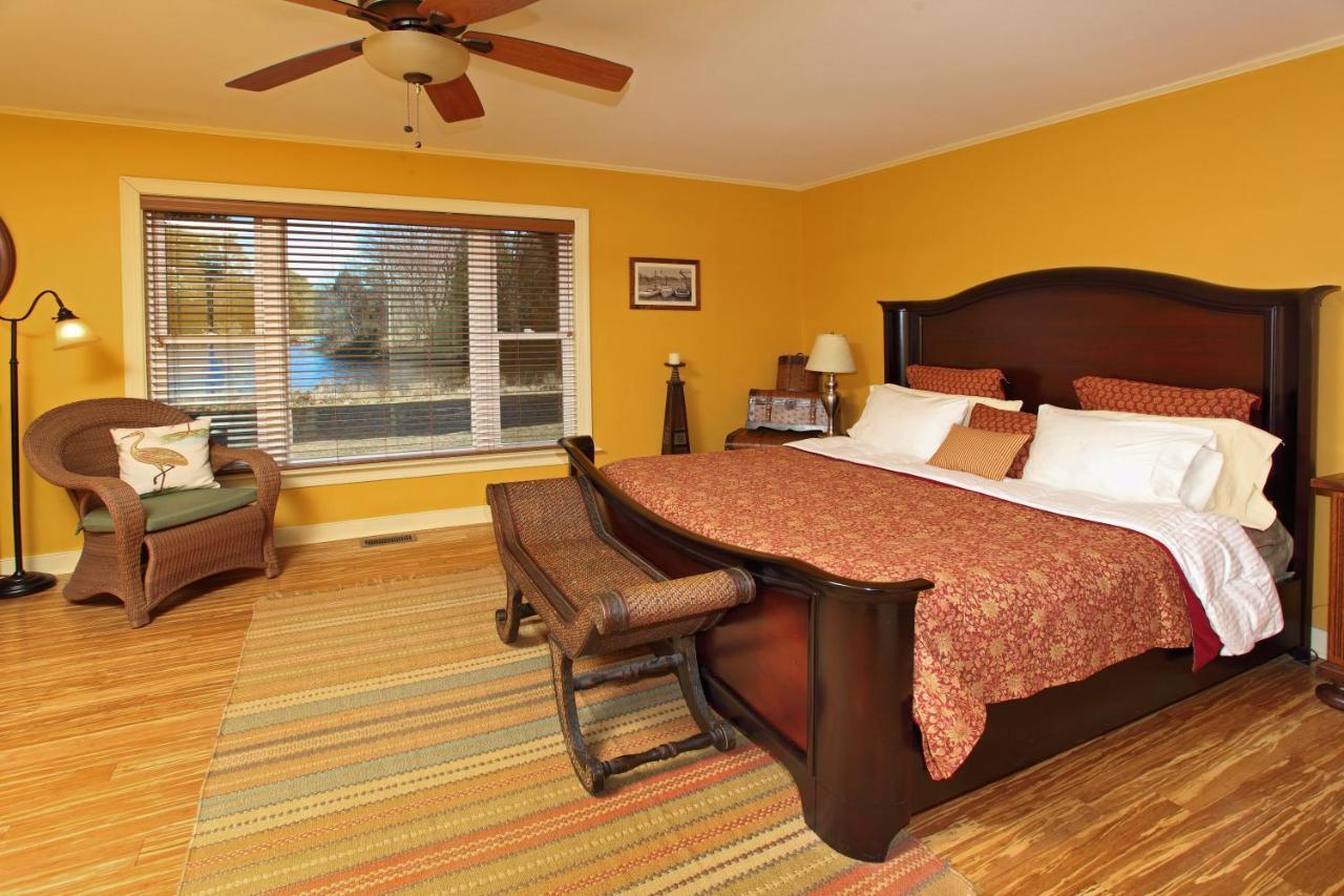 The Inn At Tabbs Creek Port Haywood Esterno foto