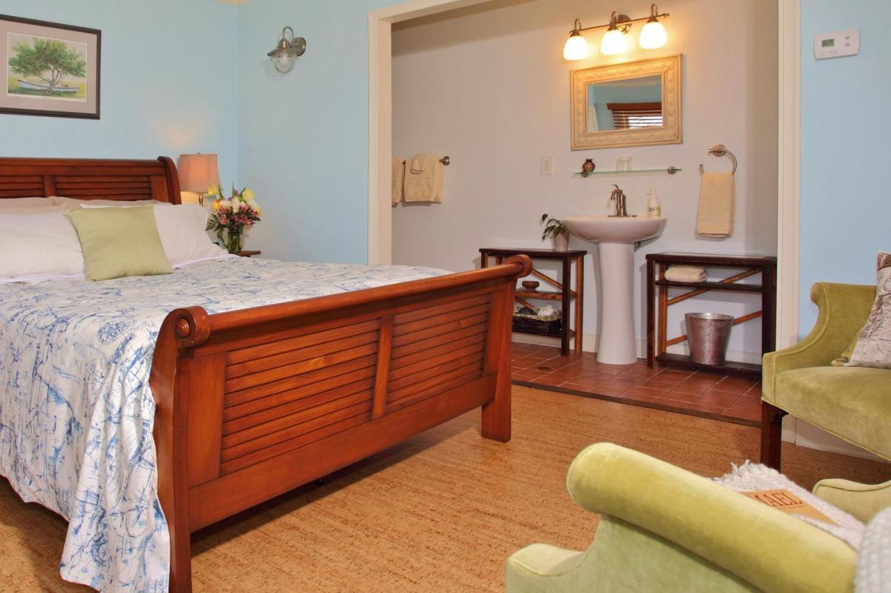 The Inn At Tabbs Creek Port Haywood Esterno foto