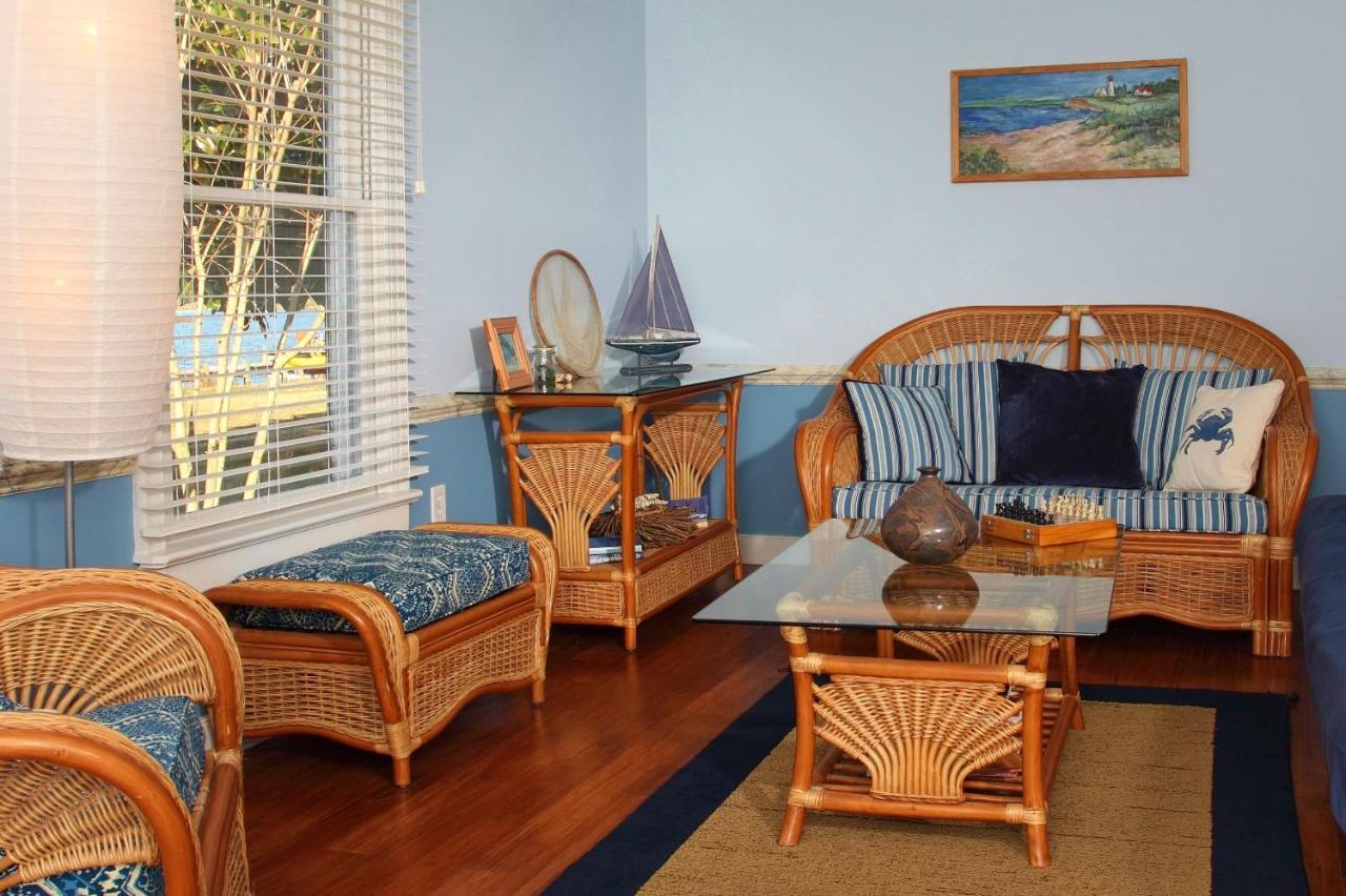 The Inn At Tabbs Creek Port Haywood Esterno foto